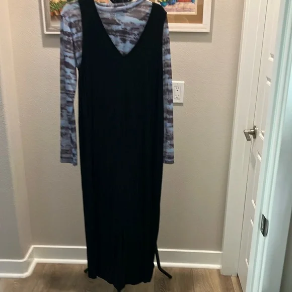 H&M Black Sleeveless V-Neck ribbed Maxi Sundress - Picture 4 of 8